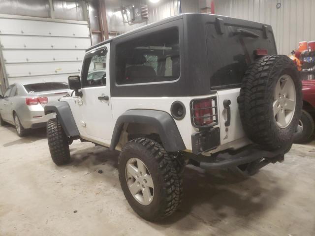 1C4AJWAG4FL746362 - 2015 JEEP WRANGLER S WHITE photo 2