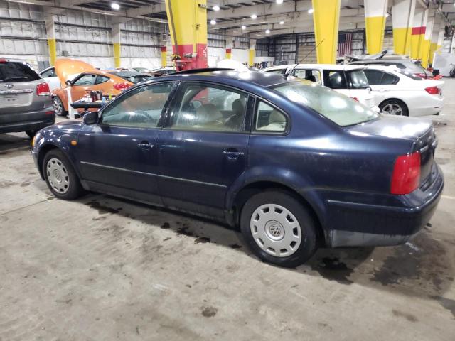 WVWMA63B5WE389051 - 1998 VOLKSWAGEN PASSAT GLS BLUE photo 2