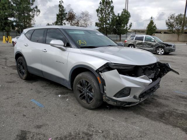 3GNKBBRA1KS686899 - 2019 CHEVROLET BLAZER 1LT SILVER photo 4