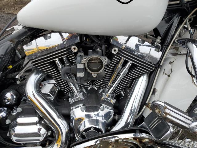 1HD1KRM13FB650930 - 2015 HARLEY-DAVIDSON FLHXS STRE WHITE photo 7