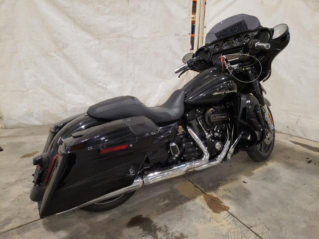 1HD1PXF11HB950195 - 2017 HARLEY-DAVIDSON FLHXSE CVO BLACK photo 4