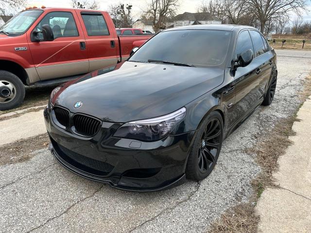 WBSNB93508CX09199 - 2008 BMW M5 BLACK photo 2