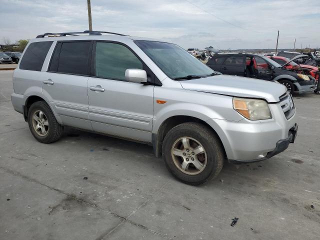 5FNYF28378B003938 - 2008 HONDA PILOT SE SILVER photo 4