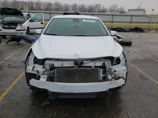 1G11C5SL2FF296833 - 2015 CHEVROLET MALIBU 1LT თეთრი ფოტო 5