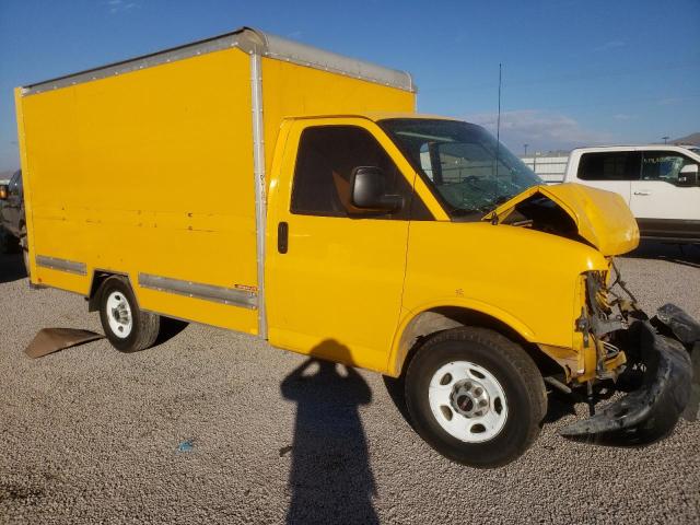 1GD072CA7E1908213 - 2014 GMC SAVANA CUT YELLOW photo 4