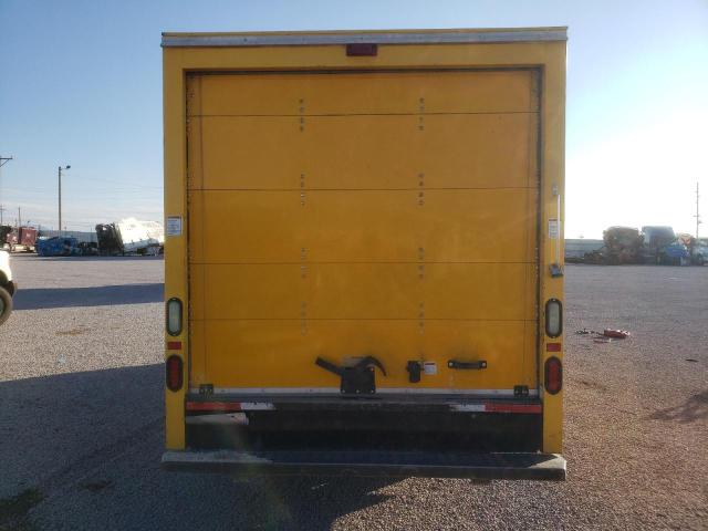 1GD072CA7E1908213 - 2014 GMC SAVANA CUT YELLOW photo 6