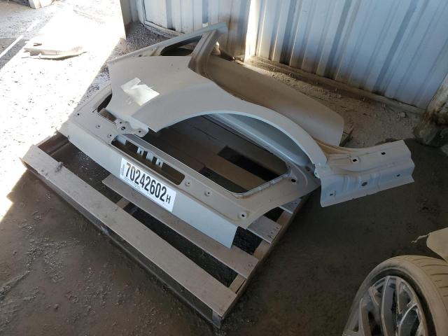 undefined - 2000 OTHR PARTS GRAY photo 2