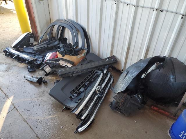 1V2CE2CA2MC215283 - 2021 VOLKSWAGEN ATLAS CROS Серый фото 13