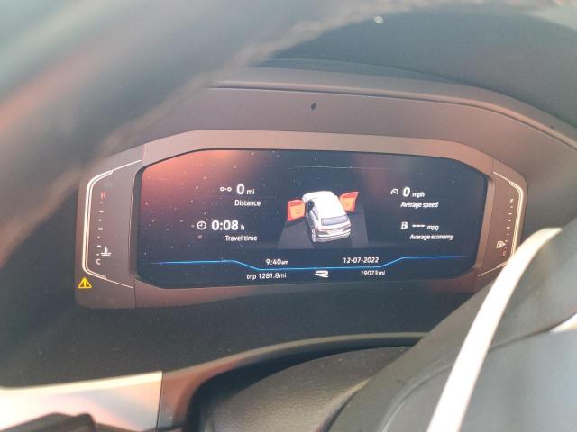 1V2CE2CA2MC215283 - 2021 VOLKSWAGEN ATLAS CROS Серый фото 9