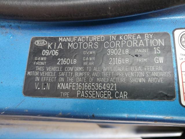 KNAFE161665364921 - 2006 KIA SPECTRA5 BLUE photo 12