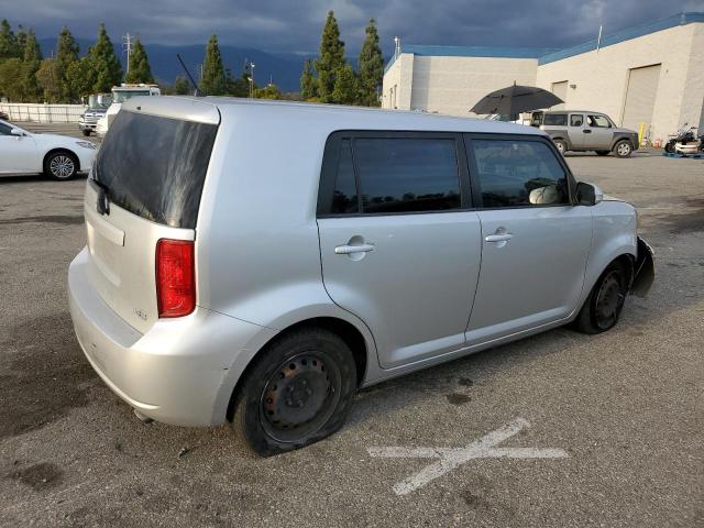 JTLKE50E281057913 - 2008 TOYOTA SCION XB Gümüş fotoğraf 3