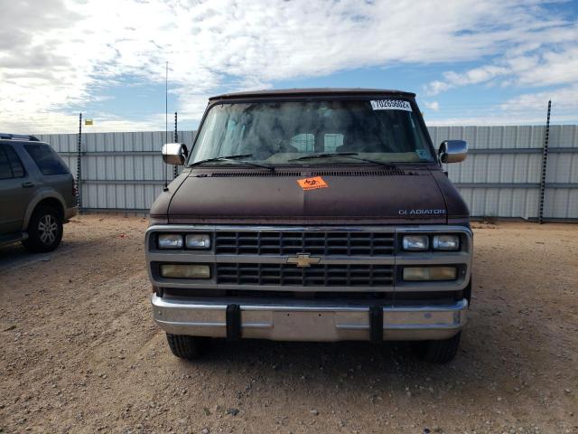 2GBEG25K3N4133017 - 1992 CHEVROLET G20 BROWN photo 5