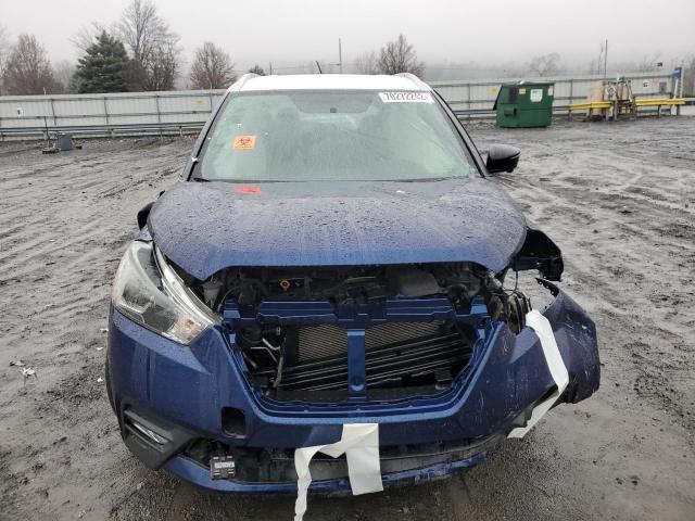 3N1CP5CU3JL546450 - 2018 NISSAN KICKS S BLUE photo 5