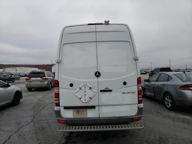 WD3PE8DE6E5902810 - 2014 MERCEDES-BENZ SPRINTER 2 WHITE photo 6