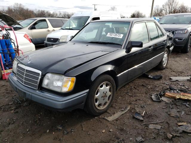 WDBEB31E0SC152193 - 1995 MERCEDES-BENZ E-CLASS BLACK photo 1