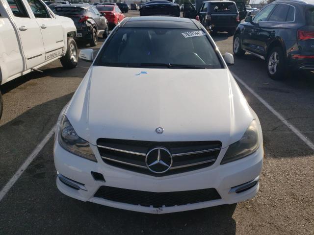 WDDGJ4HB4DG005293 - 2013 MERCEDES-BENZ C 250 WHITE photo 5