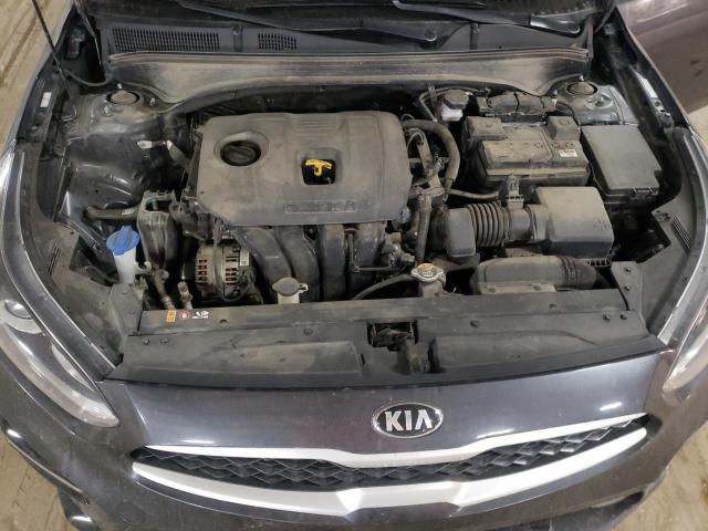 3KPF24AD8ME271270 - 2021 KIA FORTE FE GRAY photo 11