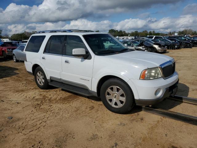 5LMFU28R83LJ17687 - 2003 LINCOLN NAVIGATOR WHITE photo 4