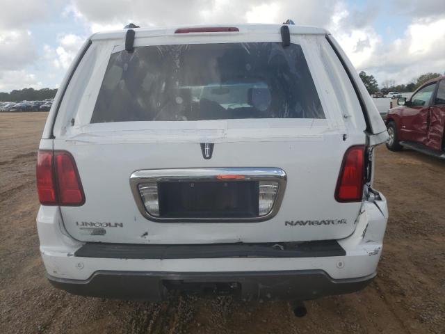5LMFU28R83LJ17687 - 2003 LINCOLN NAVIGATOR WHITE photo 6