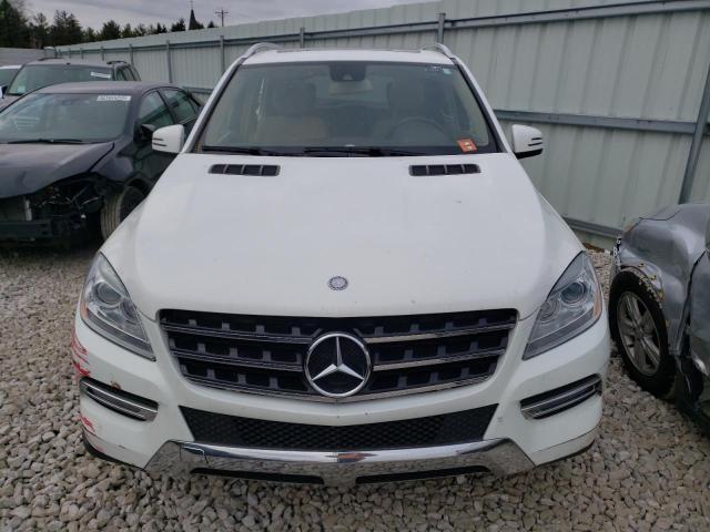 4JGDA5HBXFA609810 - 2015 MERCEDES-BENZ ML 350 4MA WHITE photo 5