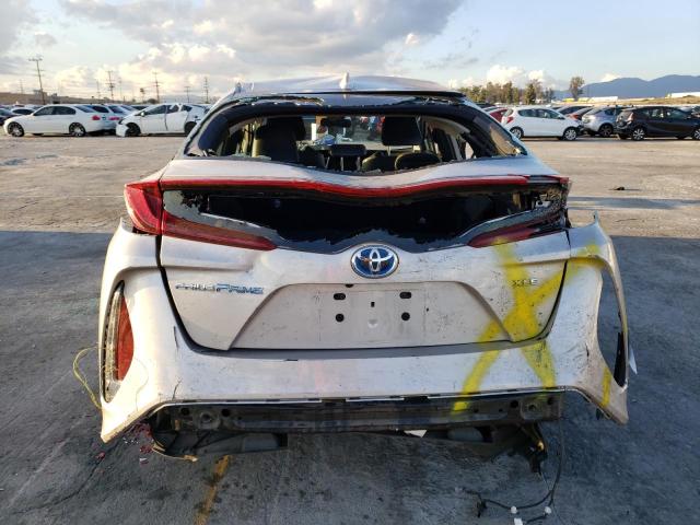 JTDKARFP0L3123878 - 2020 TOYOTA PRIUS PRIM 棕色 照片 6