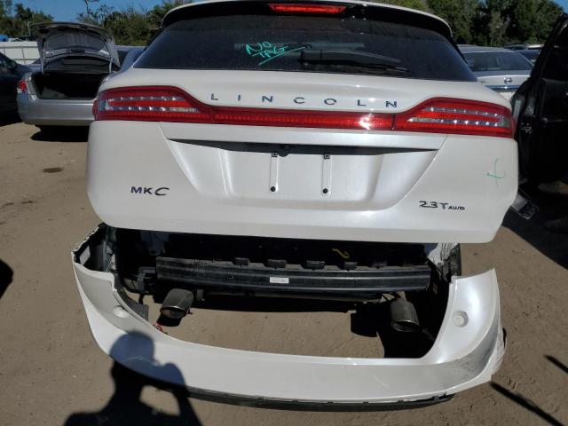 5LMTJ2DH8HUL01831 - 2017 LINCOLN MKC SELECT WHITE photo 6