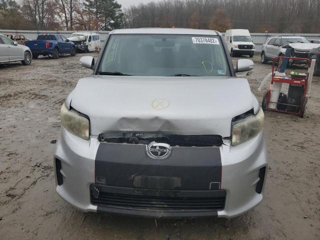 JTLZE4FEXCJ020567 - 2012 TOYOTA SCION XB 银色 照片 5