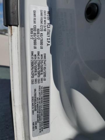 ZFBERFAB0J6J56488 - 2018 RAM PROMASTER WHITE photo 13