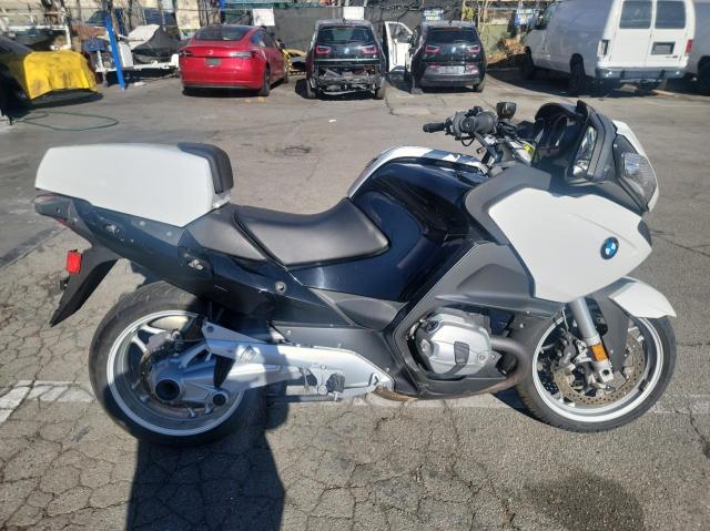 WB1044000EZW23260 - 2014 BMW R1200 RT BLACK photo 5