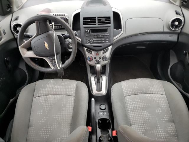 1G1JA5SH4F4148745 - 2015 CHEVROLET SONIC LS RED photo 8