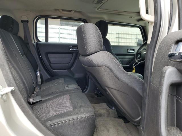 5GTEN13E488165852 - 2008 HUMMER H3 SILVER photo 11