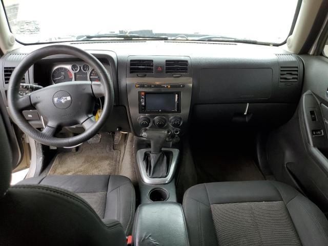 5GTEN13E488165852 - 2008 HUMMER H3 SILVER photo 8