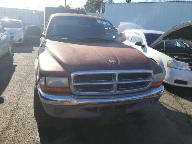 1B7GG2AN8YS793886 - 2000 DODGE DAKOTA QUA BROWN photo 5