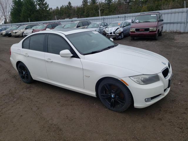 WBAPG7C55BA935647 - 2011 BMW 323 I WHITE photo 4