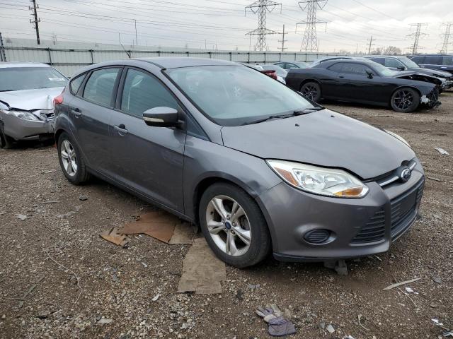 1FADP3K24DL323975 - 2013 FORD FOCUS GRAY photo 4