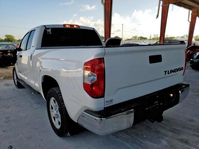 5TFRM5F14JX122832 - 2018 TOYOTA TUNDRA DOU WHITE photo 3