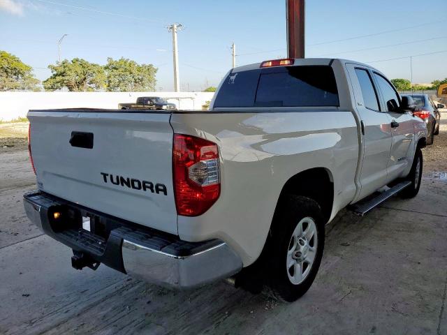 5TFRM5F14JX122832 - 2018 TOYOTA TUNDRA DOU WHITE photo 4