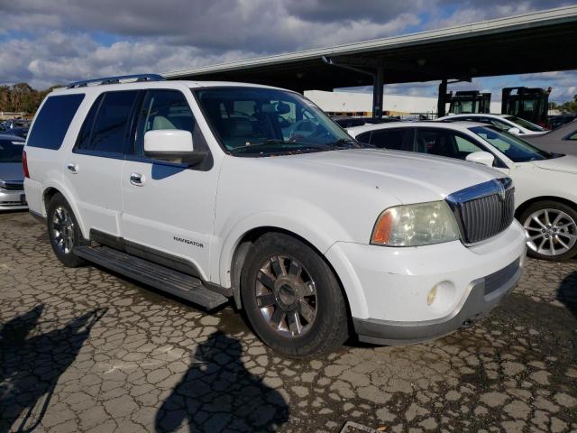5LMFU28R04LJ22464 - 2004 LINCOLN NAVIGATOR 白色 照片 4