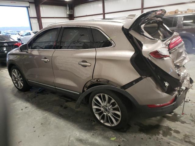 5LMCJ3C90JUL18256 - 2018 LINCOLN MKC RESERV Altın fotoğraf 2