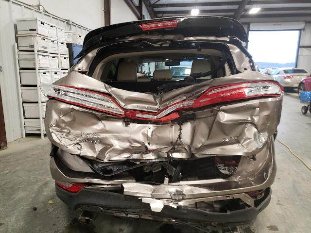 5LMCJ3C90JUL18256 - 2018 LINCOLN MKC RESERV Altın fotoğraf 6