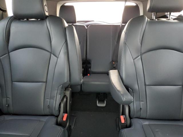 5GAERBKWXJJ156102 - 2018 BUICK ENCLAVE ES WHITE photo 10