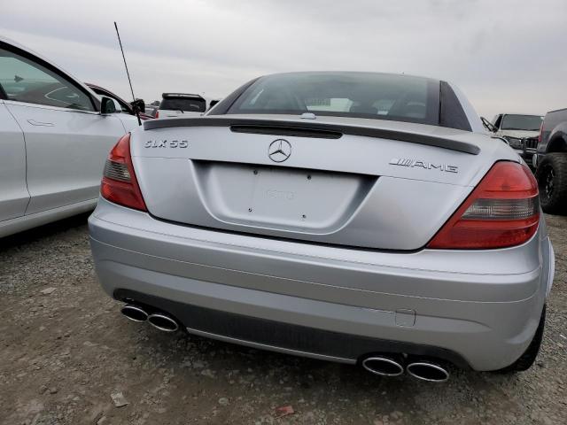 WDBWK73F06F106465 - 2006 MERCEDES-BENZ SLK 55 AMG SILVER photo 6