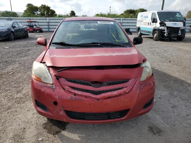 JTDBT923071137861 - 2007 TOYOTA YARIS RED photo 5