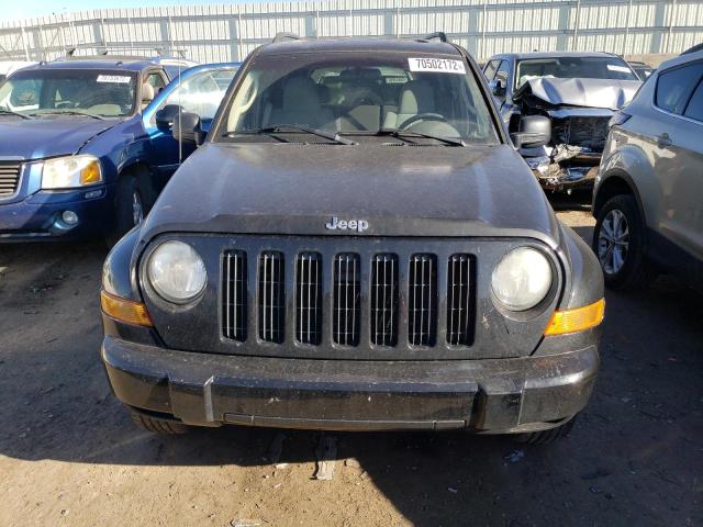 1J4GL38KX5W642897 - 2005 JEEP LIBERTY RE BLACK photo 5