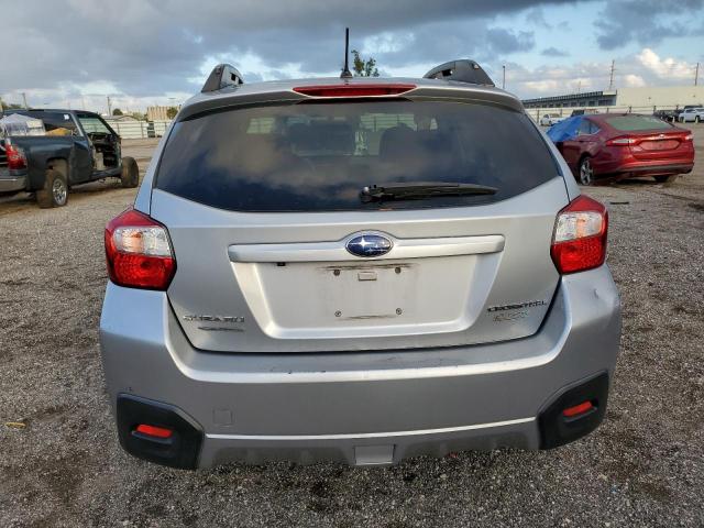 JF2GPAAC1HG264647 - 2017 SUBARU CROSSTREK SILVER photo 6