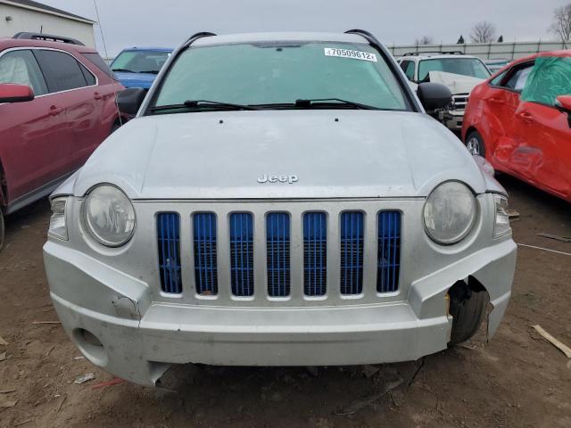 1J8FT47WX7D431282 - 2007 JEEP COMPASS SILVER photo 5