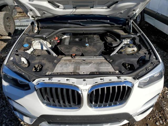 5UXTR9C57KLE18329 - 2019 BMW X3 XDRIVE3 WHITE photo 12