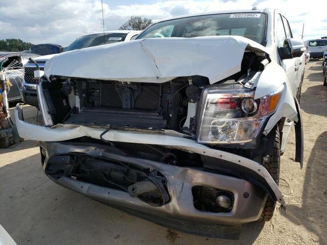 1N6AA1E62KN506064 - 2019 NISSAN TITAN PLAT WHITE photo 5