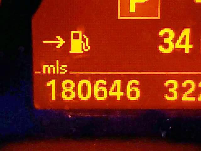 5UXZV4C50CL743833 - 2012 BMW X5 XDRIVE3 BLACK photo 8