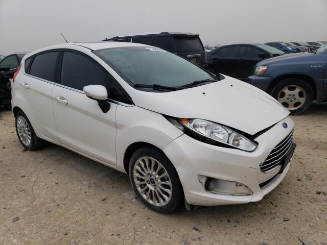 3FADP4FJ3GM143171 - 2016 FORD FIESTA TIT WHITE photo 4